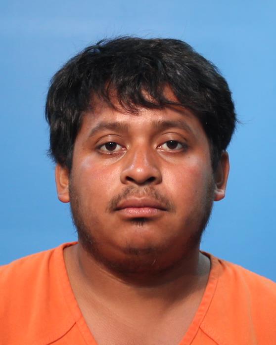 GARCIA MONTERROSA, CARLOS arrested by CRIM TRESPASS HABIT/SHLTR/SUPRFUND/INFSTRTImmigration and Customs Enforcement