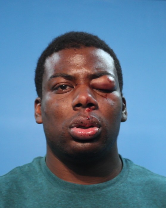 Gibson, De'Andre Isaac booking photo