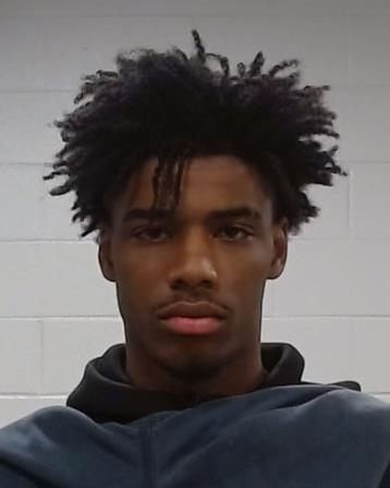 Alvarez, Kemondre Mccoy booking photo