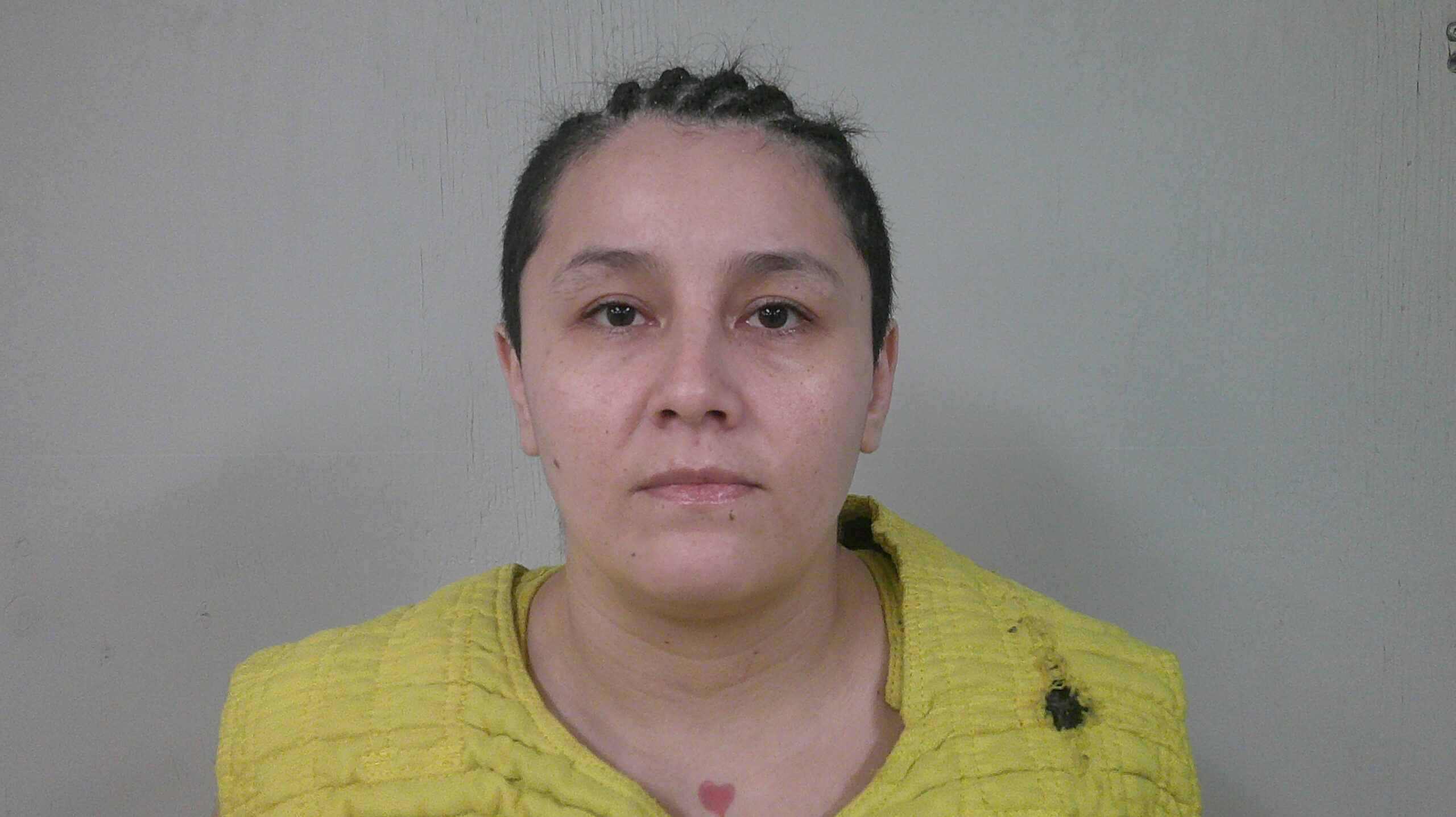 DELACRUZ, AMBER NICOLE arrested by Bexar County Sheriff’s Office