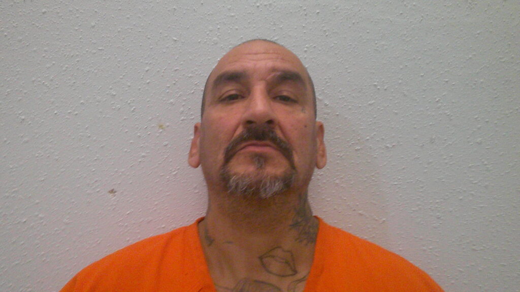 LEOS, LEO R booking photo