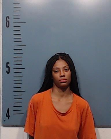 Scroggins, Shardae Marie booking photo