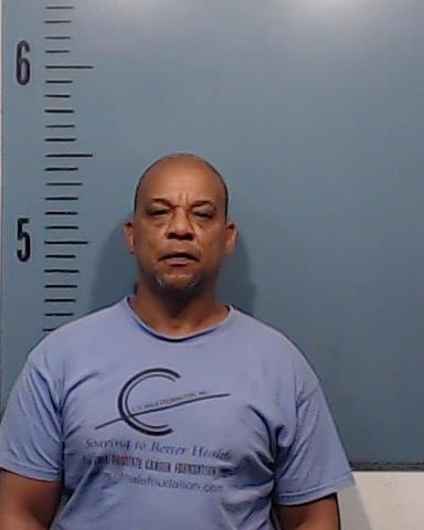 Hale, Lorenzo booking photo