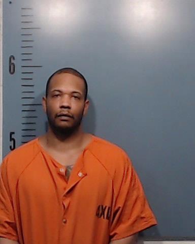 Watts, Comenci Diego booking photo