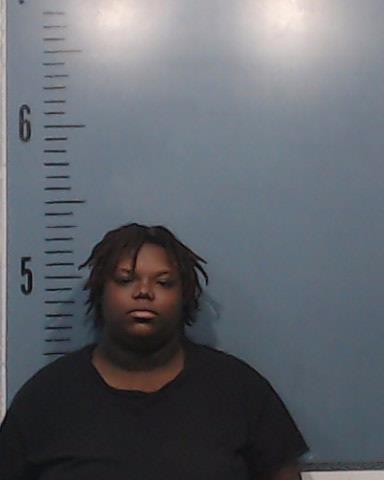 Buckingham, Lyndasha Lashay booking photo