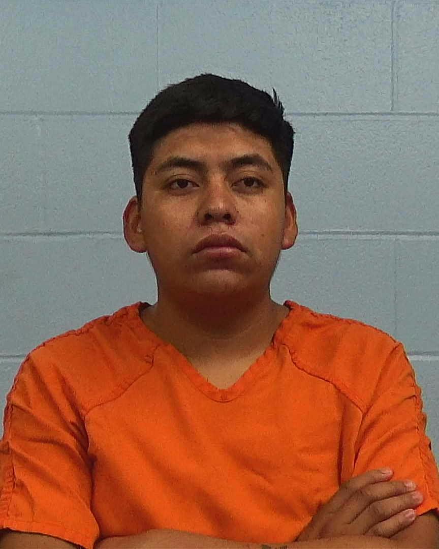 Avelind Ortiz, Luis Angel arrested by Williamson County PD/SO