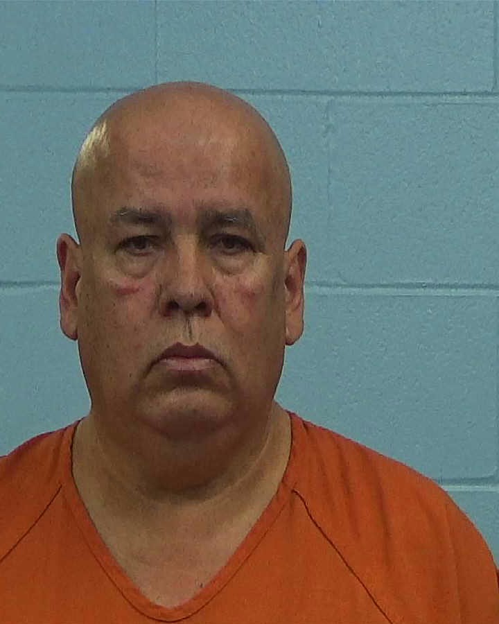 Benitez, Susano Viveeos booking photo