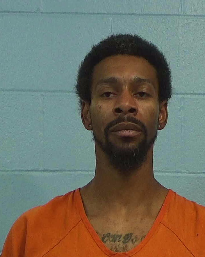 Larden, Polorian Rapheal booking photo