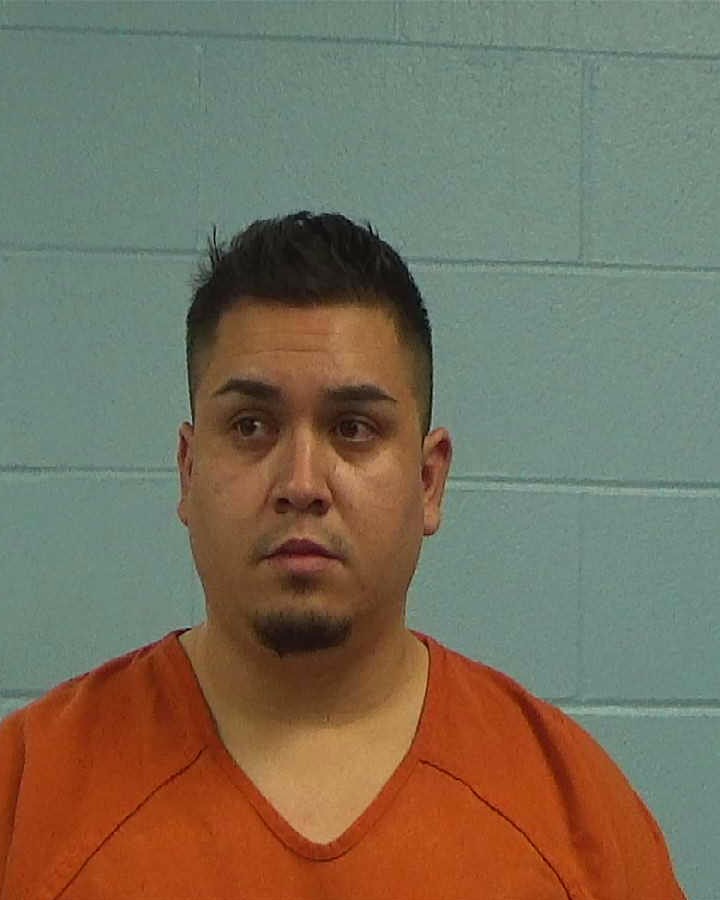 Hernandez-Ladezma, Aron booking photo