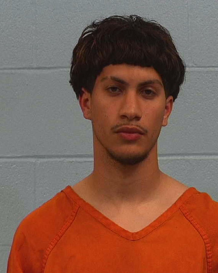 Fornes-Morales, Bryan Jadiel booking photo