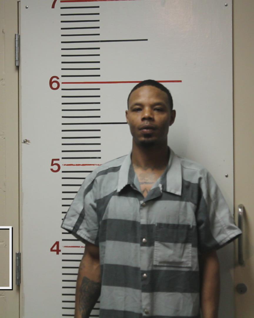 WALKER, JORDAN SCOTT arrested by Palestine Police Dept.