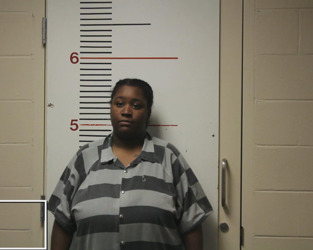 HOLDER, KADAYSIA DESMONDRAY booking photo