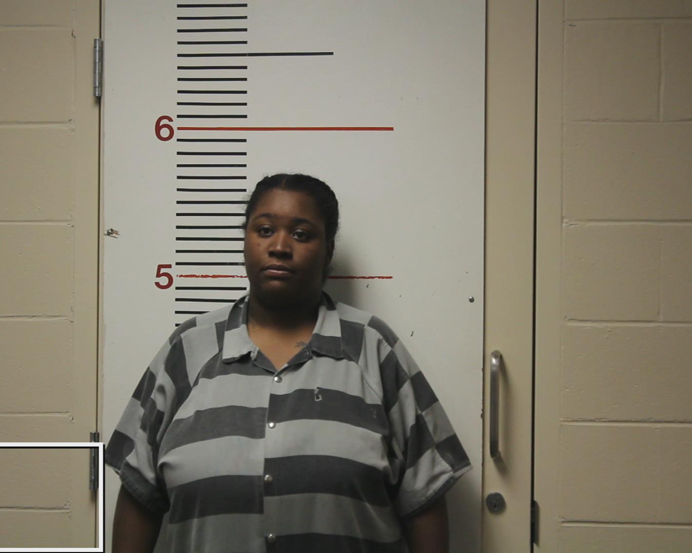 HOLDER, KADAYSIA DESMONDRAY booking photo