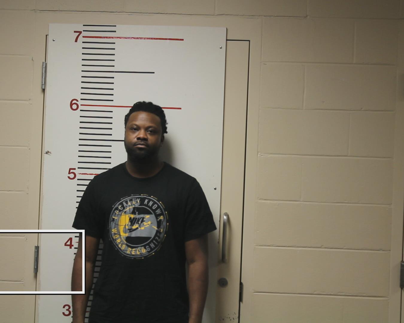 LEWIS, JOREL SEAN booking photo