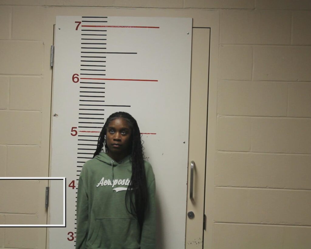 MOORE, CHIRIVIA BRENJAE booking photo