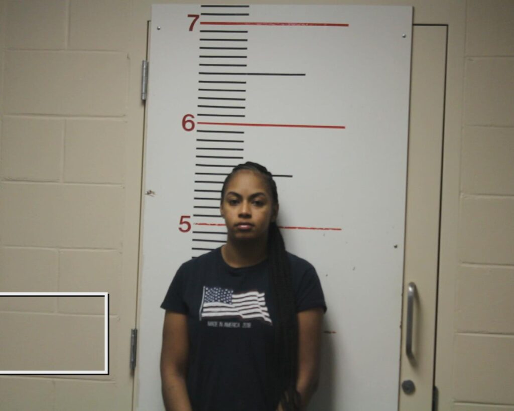 MOORE, DIAMOND SHANICE booking photo