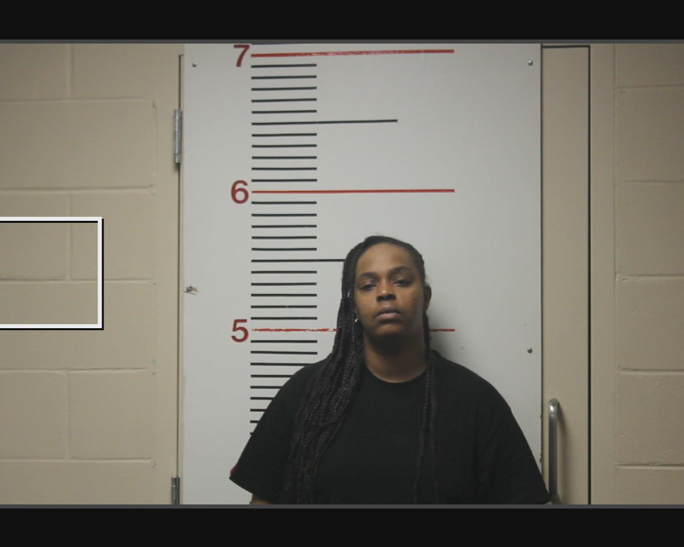 HOLMAN, JENIQA SHAMERE booking photo