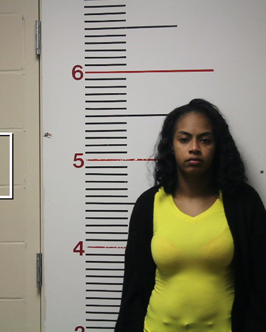 MOORE, DIAMOND SHANICE booking photo