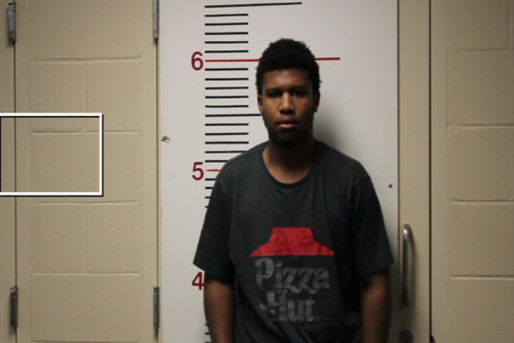 HINTON, DE-BRIAN DEANTHONY DESHAUN booking photo