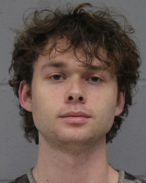 DANIEL REDDINGTON arrested by APD