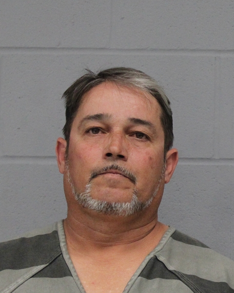 CARLOS QUINONES-VELAQUEZ booking photo