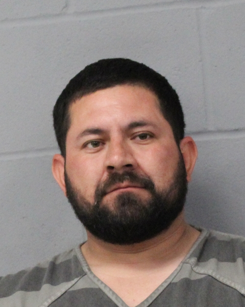 RAUNEL CARBAJAL-LERGARA arrested by APD