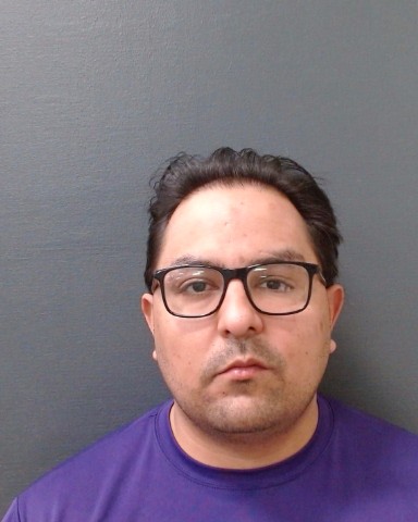 HERNANDEZ, GILBERT booking photo