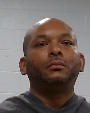 White, Tremayne Maurice booking photo