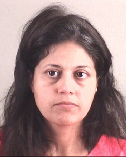 CLAUDIA LINARES booking photo