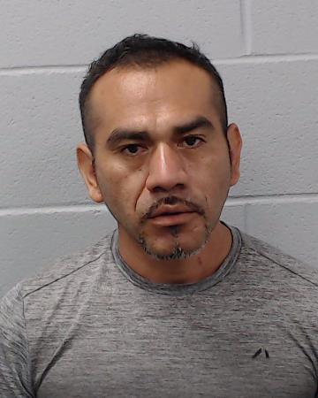 Mora-Flores, Mardomiano booking photo