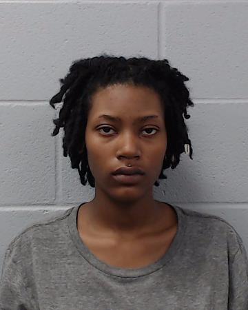 Saunders, Dayjanara Marie booking photo