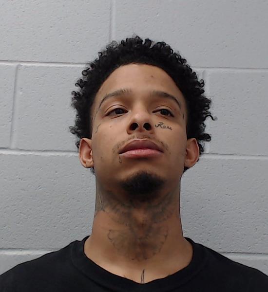 Almaguer, Ernest Tre Von booking photo