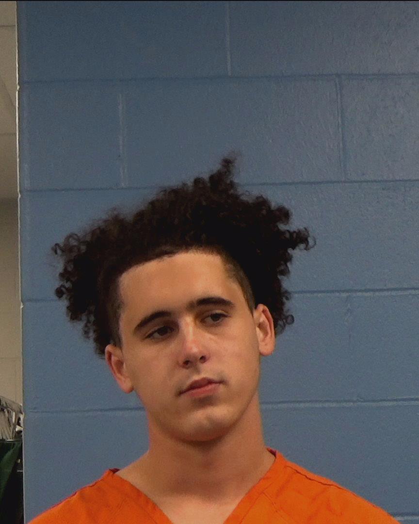 Sinnwell, Quinn Adam booking photo