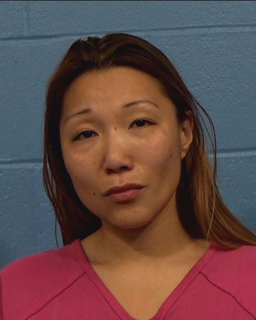 Nguyen, Huyen Thi booking photo