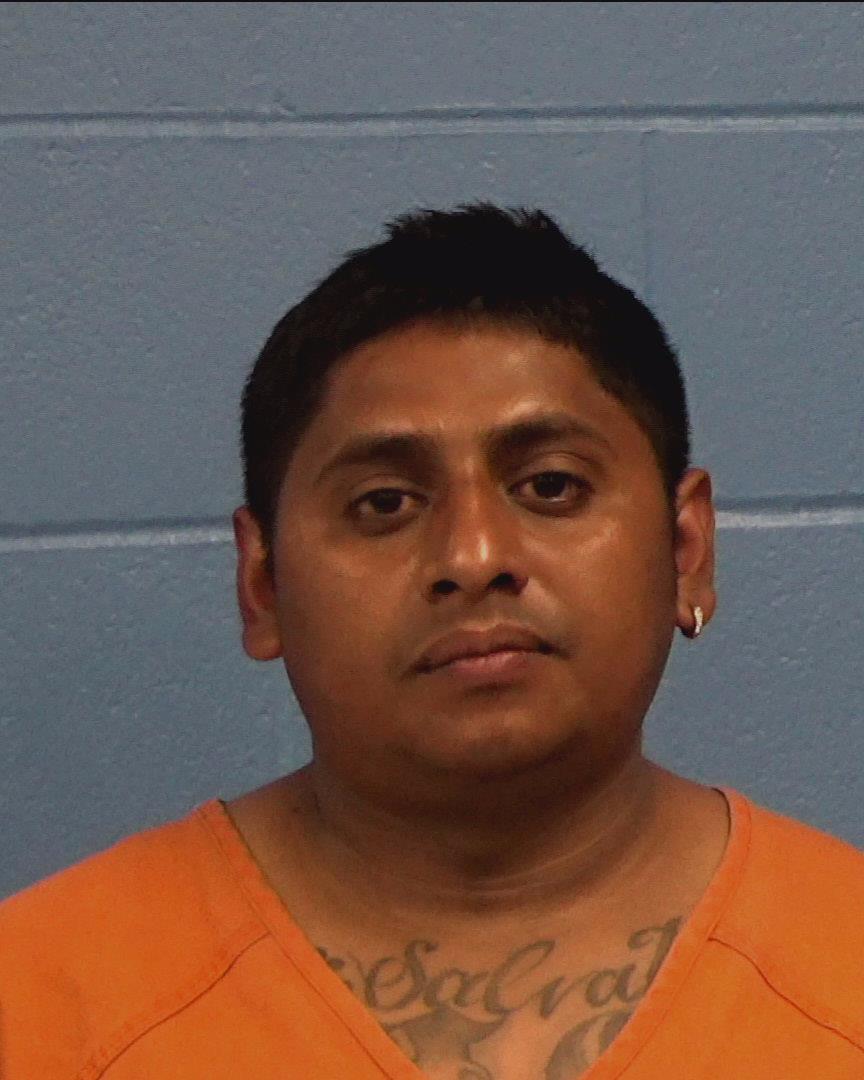 Villatoro-Gonzalez, Hector Manuel arrested by Williamson County PD/SO