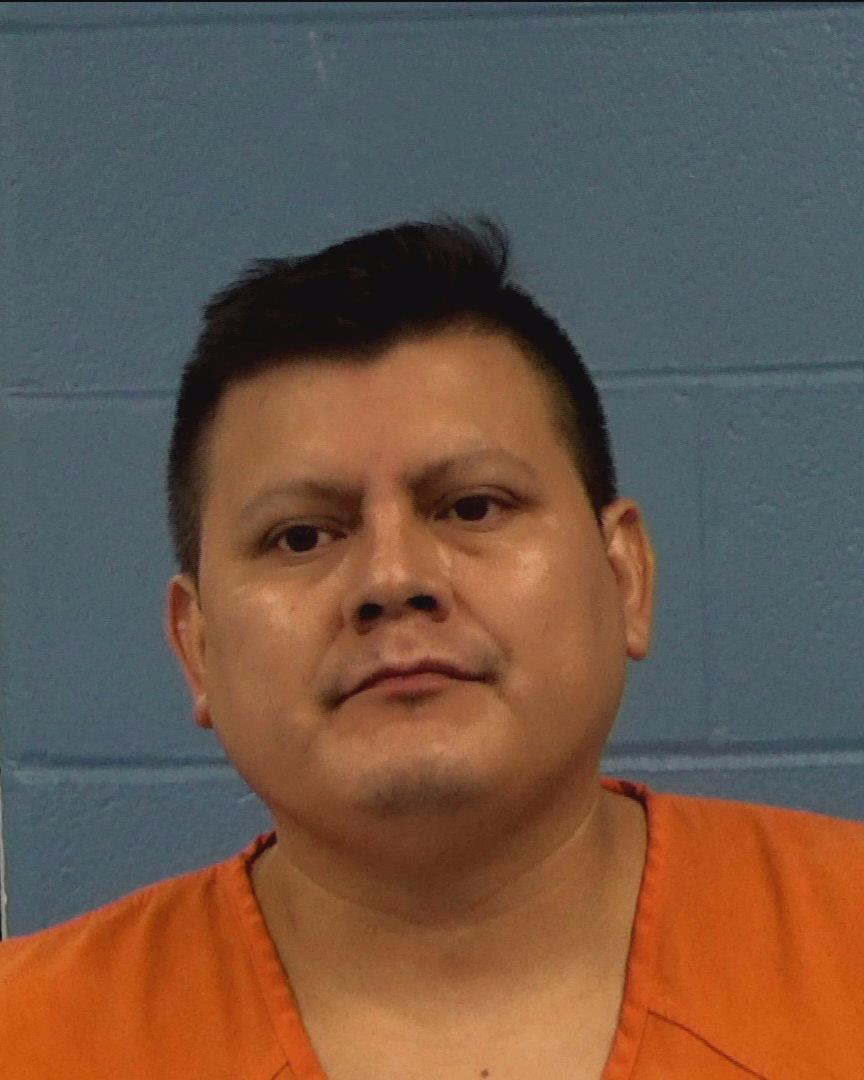 Morales Diaz, Isaul booking photo