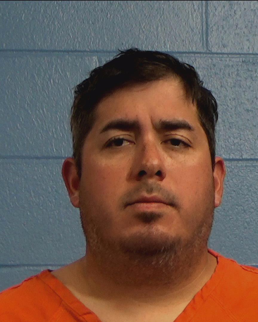 Alvarado, Robert booking photo