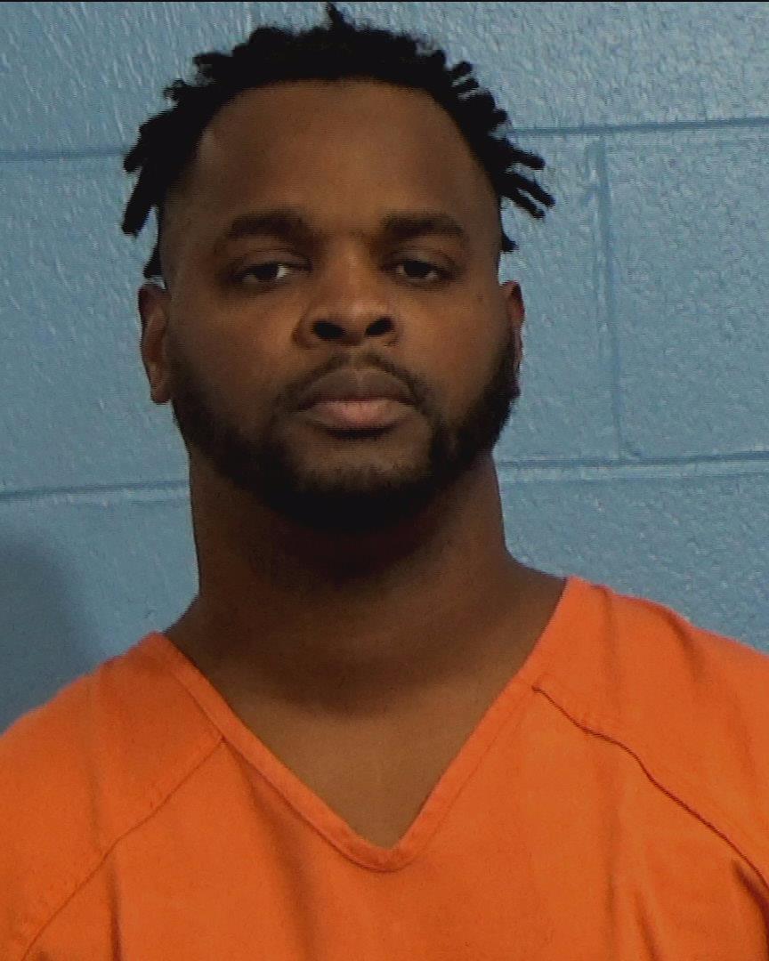 Chavetez, Christopher Deon arrested by Williamson County PD/SO