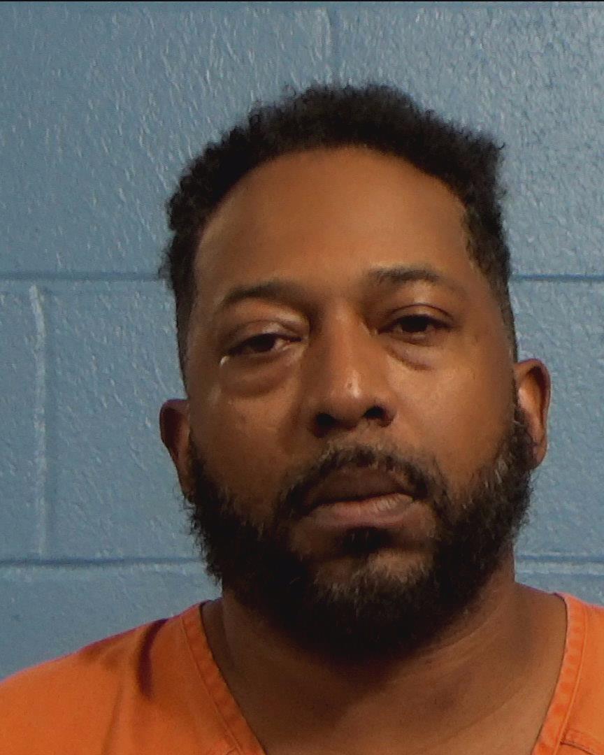 Armstrong, Malcon booking photo