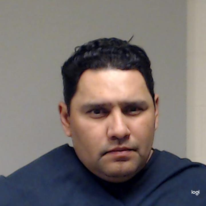 Flores, Eliso Cura booking photo