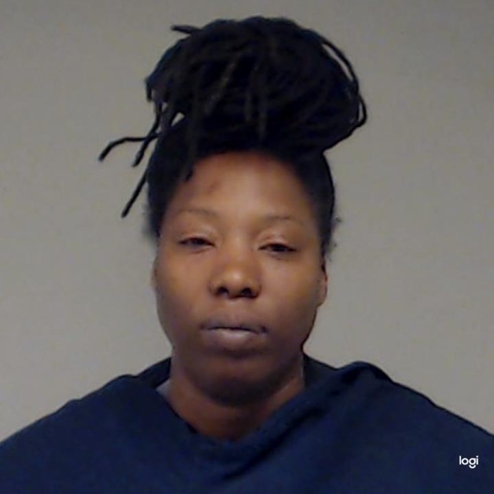 Young, Arlivia Allisha booking photo