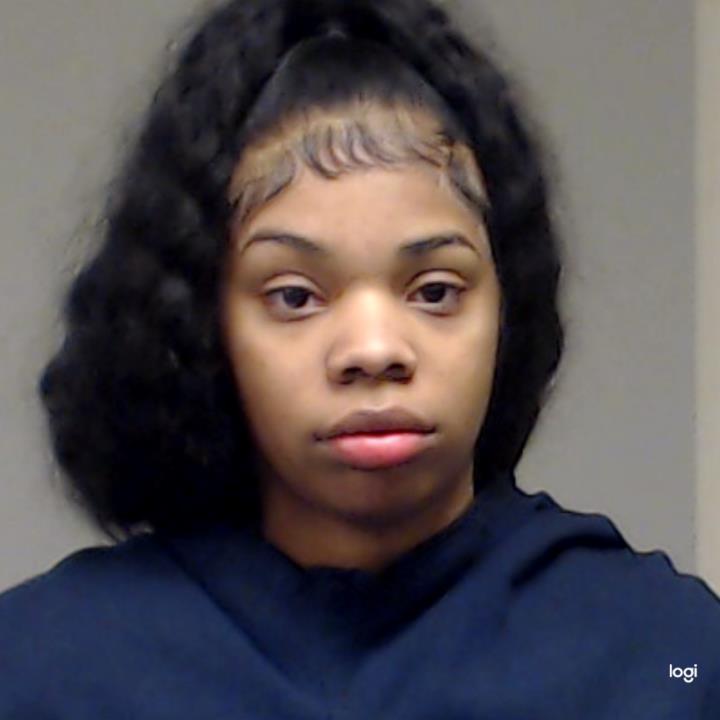 Williams, Brunna booking photo