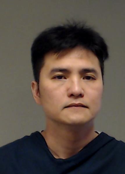 Tran, Quy Dgoc booking photo