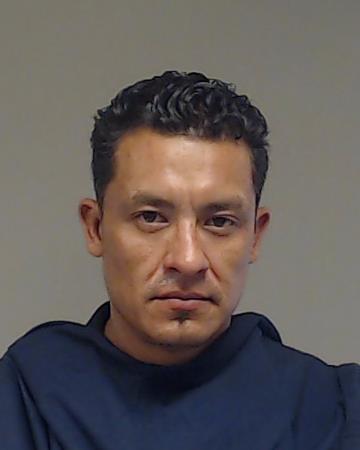 Vazquez-Torres, Esgar booking photo