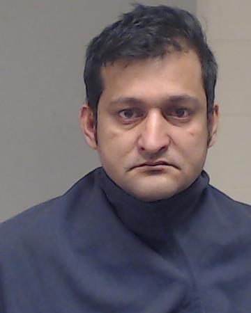 Mainali, Drona booking photo