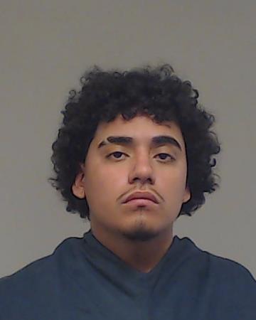 Mendoza, Uriel booking photo