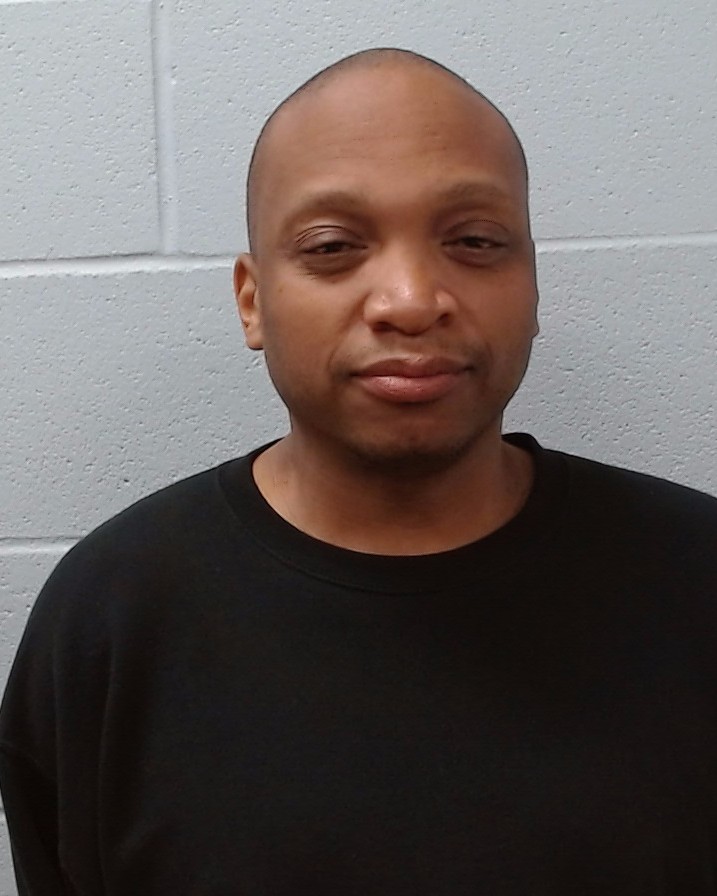 Woods, Demetric Shunteze booking photo