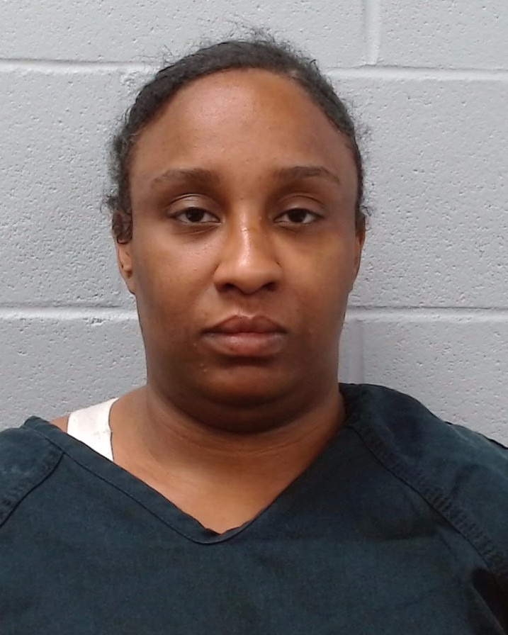 Hutton, Dominiece Lashay Renee booking photo