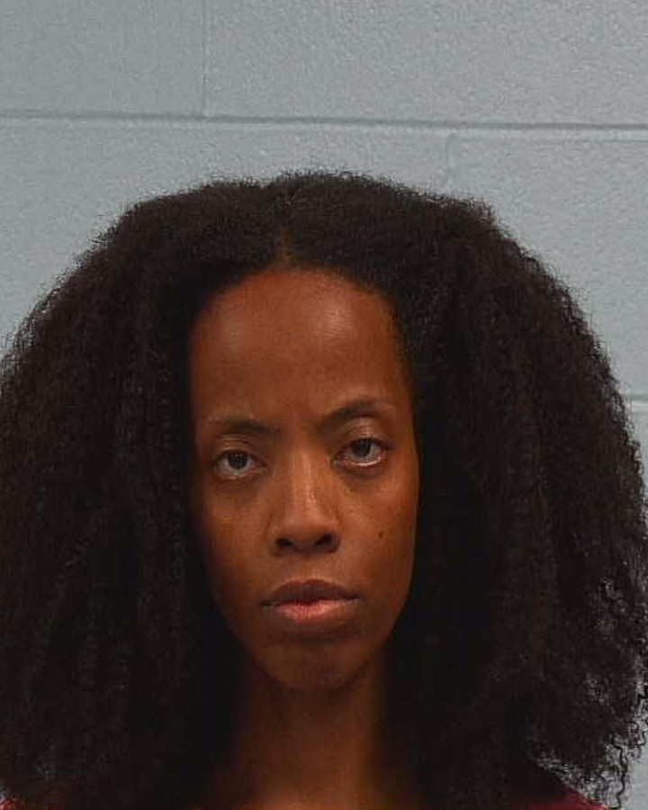 Dixon, Kamera booking photo