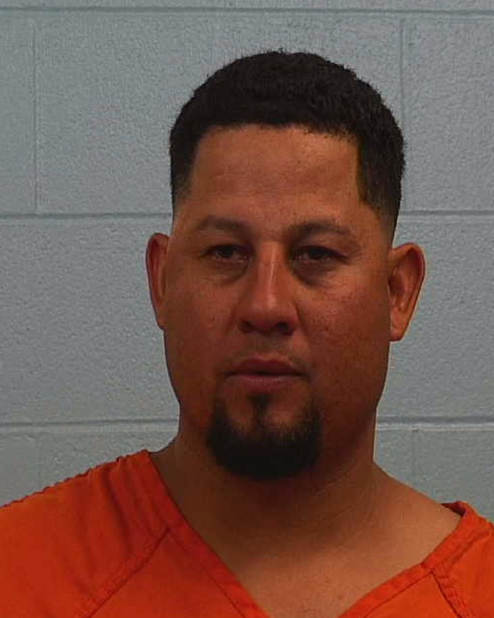 Flores-Matute, Darwin booking photo